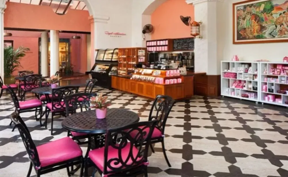 Royal Hawaiian Bakery